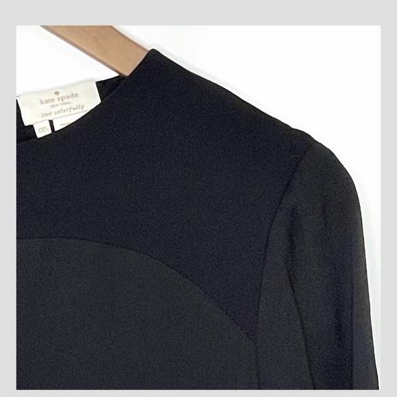 Kate Spade Blouse Long Sleeve Crepe Fabric Top Ruffle Hem Zip Back Black Sz XXS - Picture 10 of 11